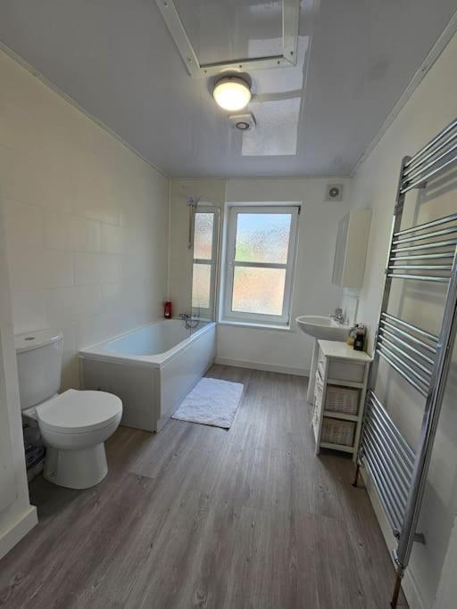 Villa Convenient 3 Bed, Pr1 Near Uclan N Train Station à Preston  Extérieur photo